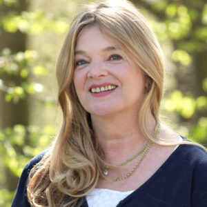 Bettina Dorn