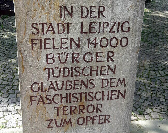 "DER WÜRDE WÜRDIG"