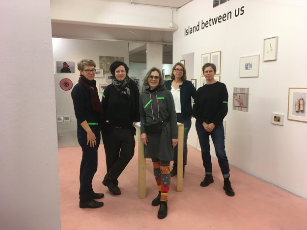 Ausstellung PASSAGE // mit ISLAND BETWEEN US